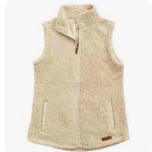 🌹𝐌𝐀𝐑𝐋𝐄𝐘𝐋𝐈𝐋𝐋𝐘 𝐓𝐀𝐍 𝐓𝐄𝐃𝐃𝐘 𝐁𝐄𝐀𝐑 𝐕𝐄𝐒𝐓